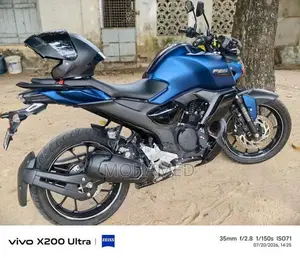 Yamaha Fzs V4 Mate Blue 2025