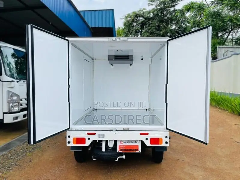 Suzuki Carry Freezer Truck -5°C 2025