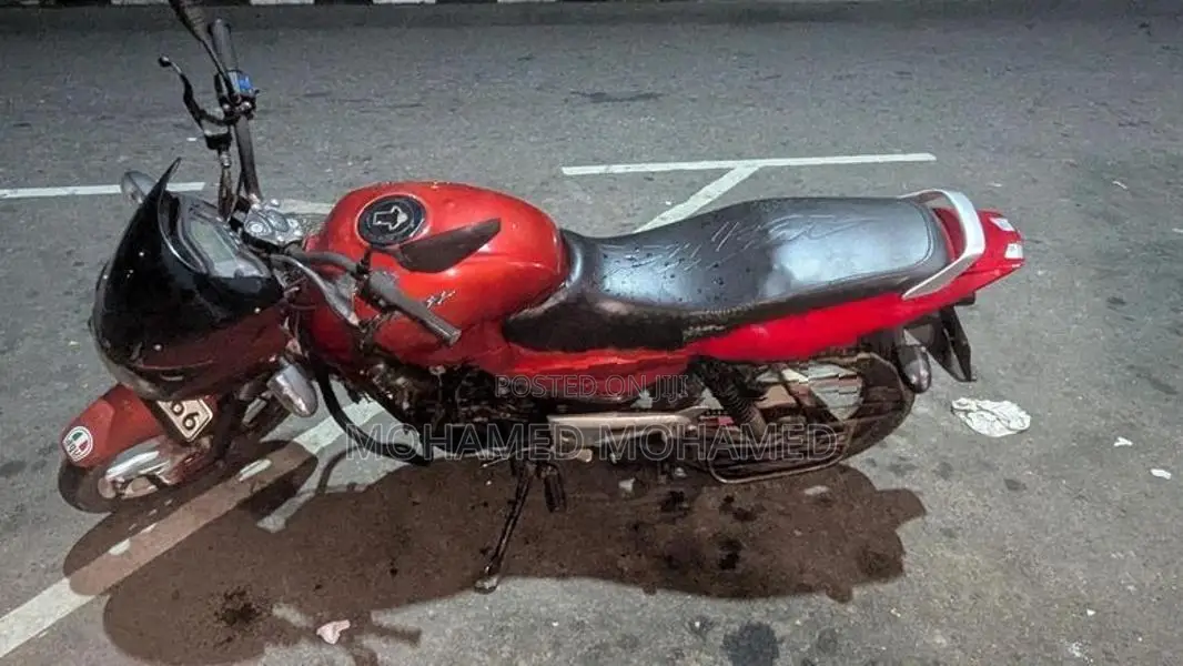 Bajaj Pulsar 180 2007