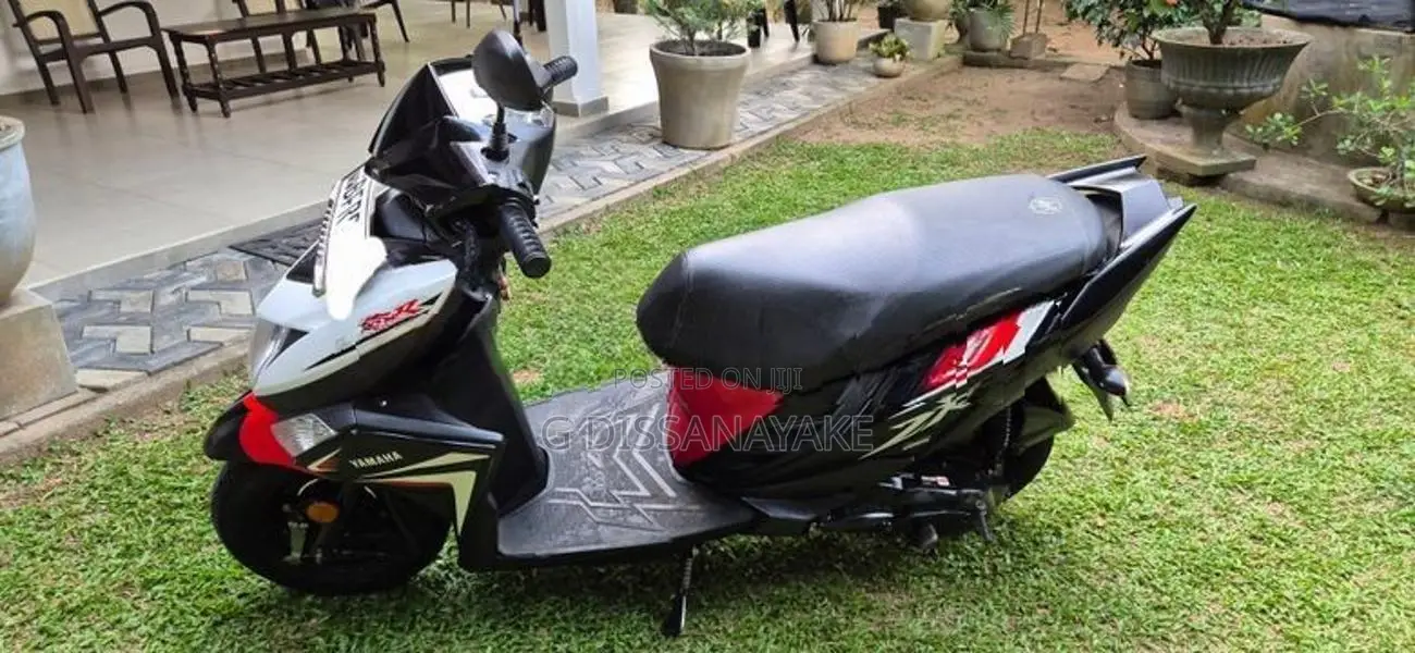 Yamaha Ray ZR 2017