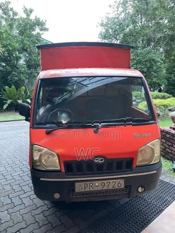 Mahindra Maxximo 2011