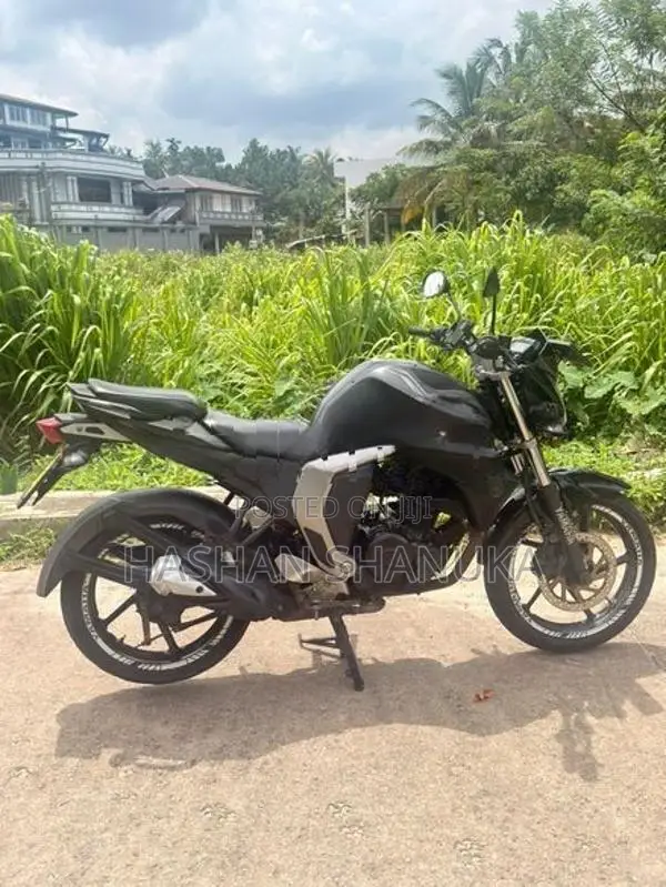 Yamaha FZ 2017