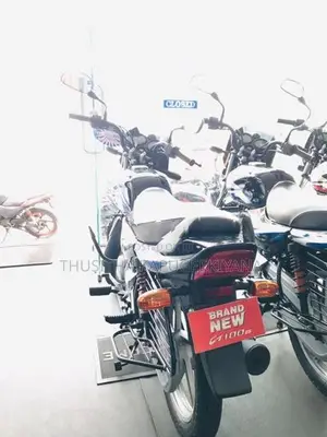 Bajaj CT100 2026