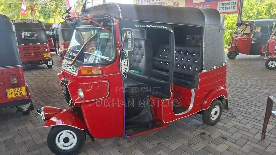 Bajaj RE 4 Stroke 2014