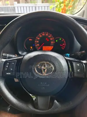 Toyota Vitz 2019