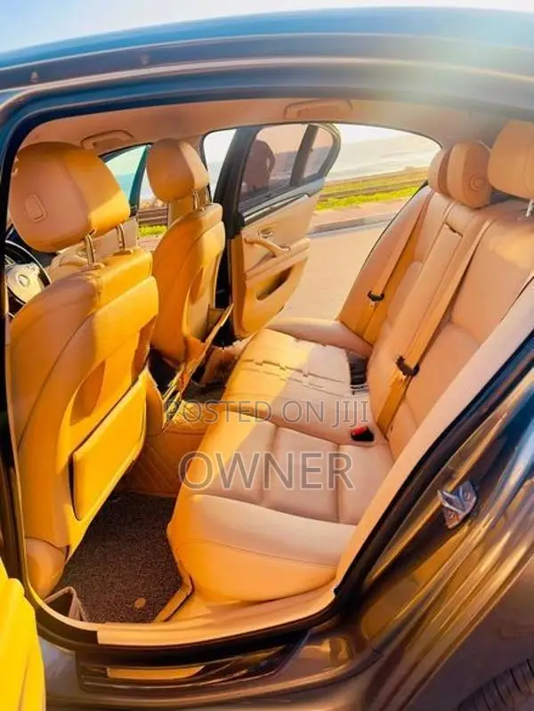 BMW 520d Three Options 2015