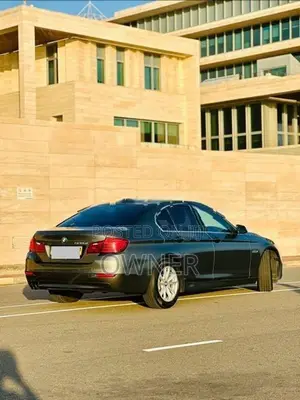 BMW 520d Three Options 2015