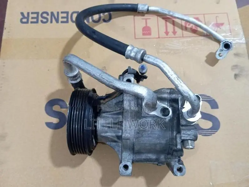 Toyota Tank Romi AC Compressor