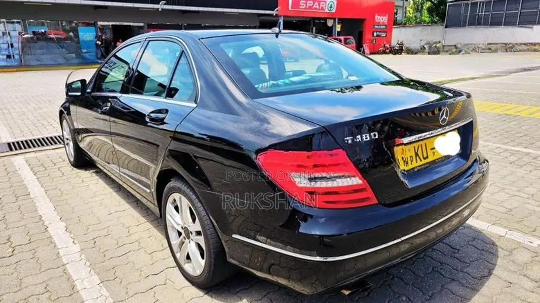 Mercedes Benz C180 2012