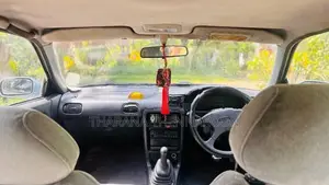 Nissan Presea 1995