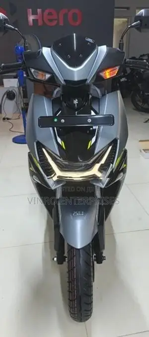 Hero Xoom Combat 2026