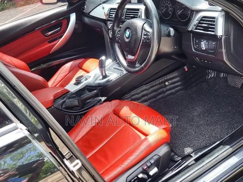 BMW 318i luxuryline 2018