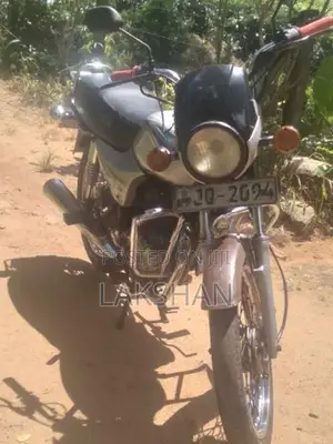 Bajaj Boxer 2005