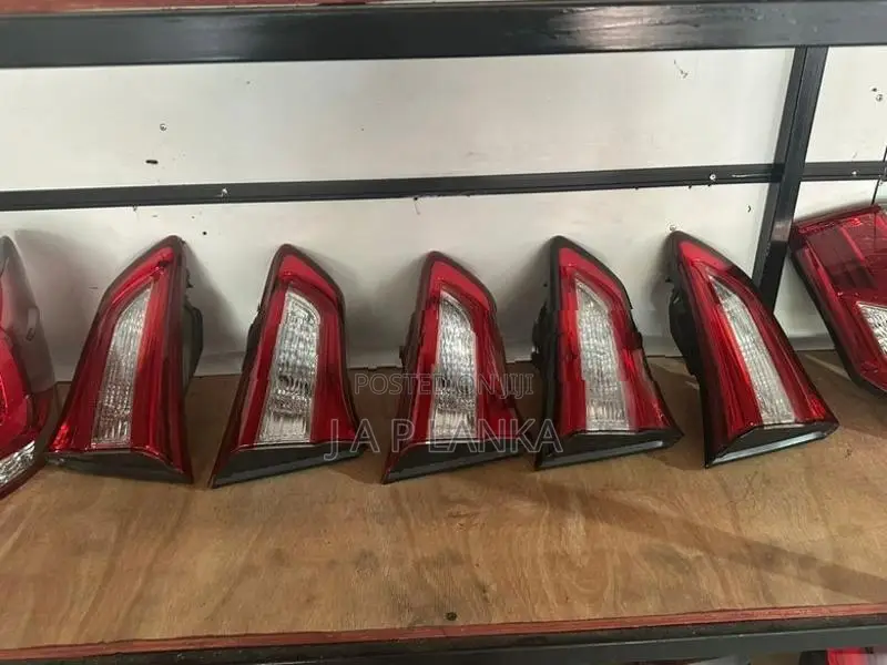 Toyota Vitz Tail Lights