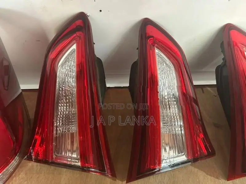 Toyota Vitz Tail Lights