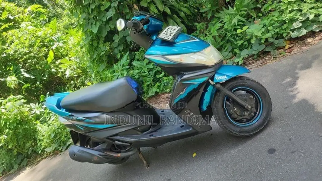 Yamaha Ray 2015