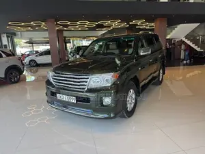 Toyota Land Cruiser Sahara V8 2011