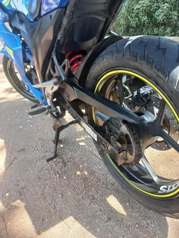 Suzuki Gixxer SF 150 2018