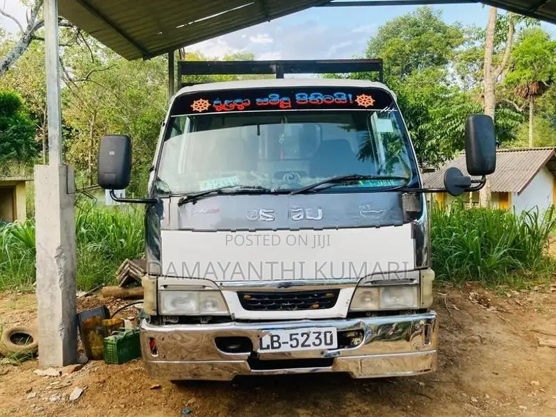 Isuzu Elf 2003