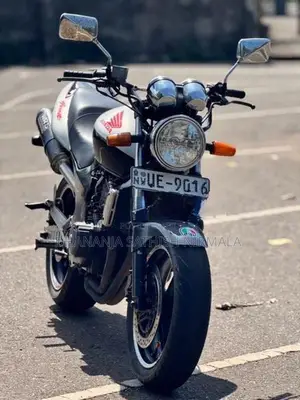 Honda Hornet 2008