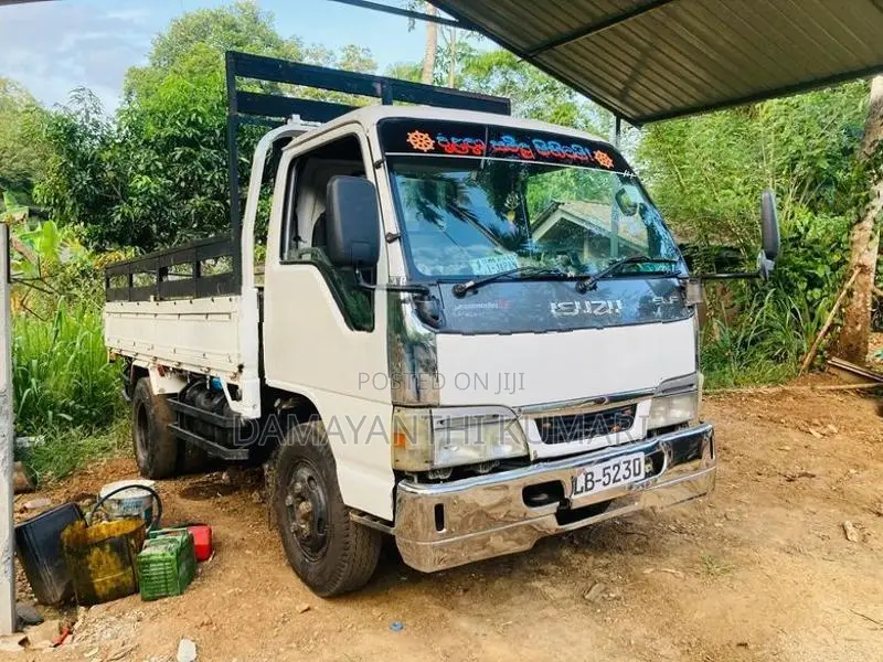 Isuzu Elf 2003