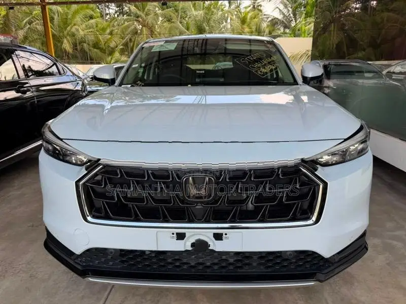 Honda Vezel Z Sunlight White 2025