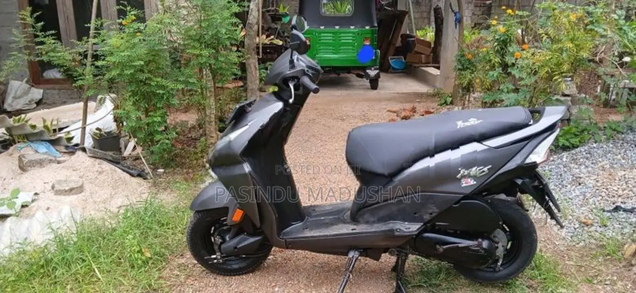 Honda Dio 2017