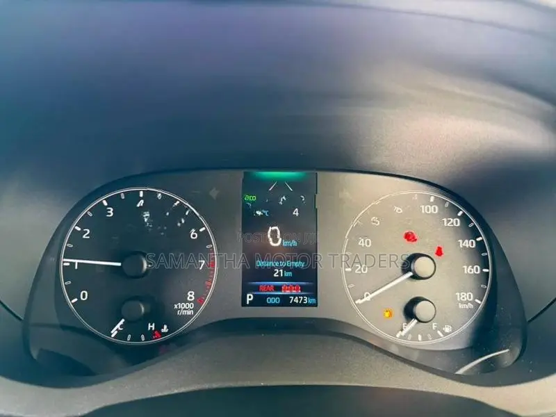 Toyota Yaris X Grade 2025