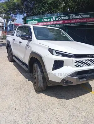 Toyota Hilux Overland 2026