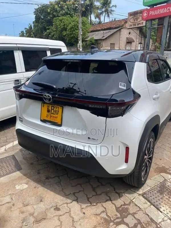 Toyota Yaris Cross Z 2025