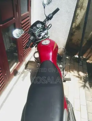 Bajaj Caliber 115 2003