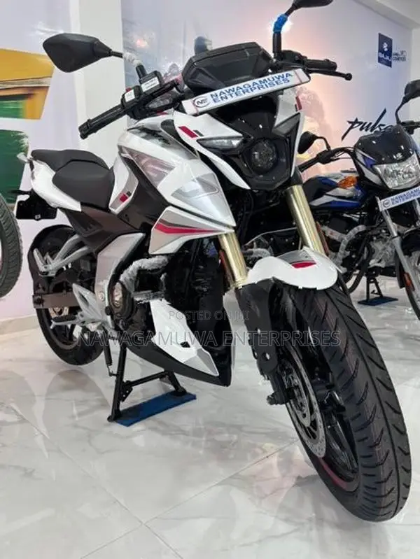 Bajaj Pulsar N160 Premium 2026