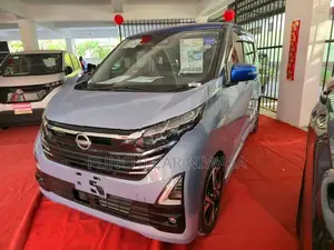Nissan Dayz Highway Star 2023
