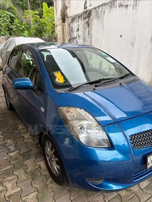 Toyota Vitz 2007