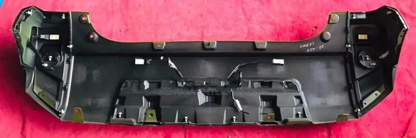 Daihatsu Traft La900 Rear Bumper