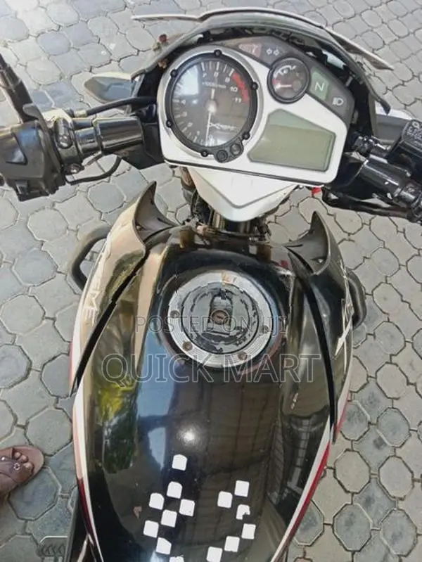 Hero CBZ 2015