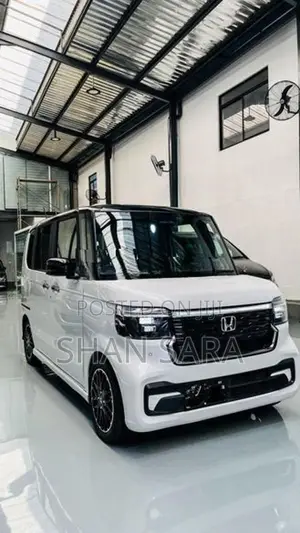 Honda N-Box custom 2024