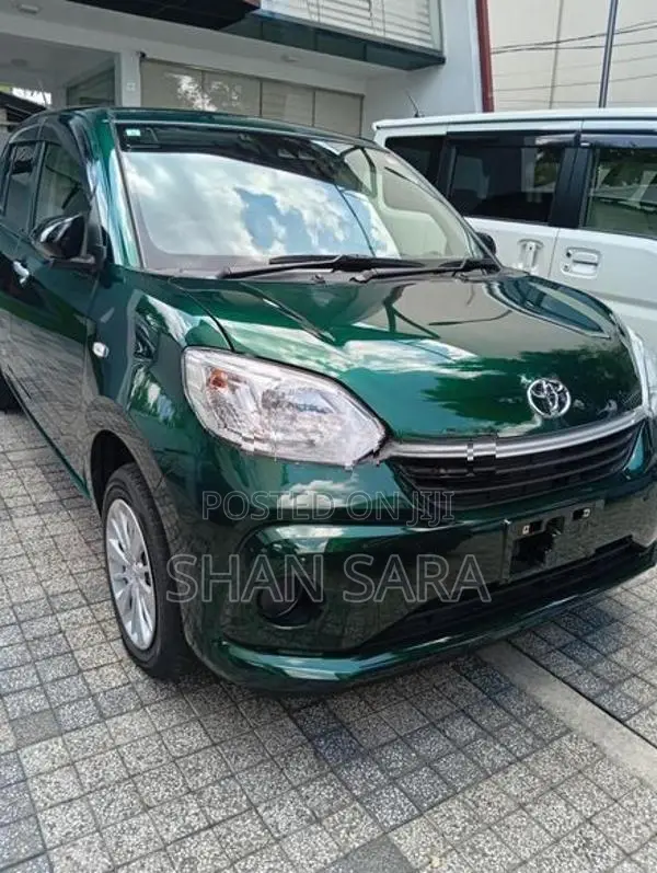 Toyota Passo X 2023