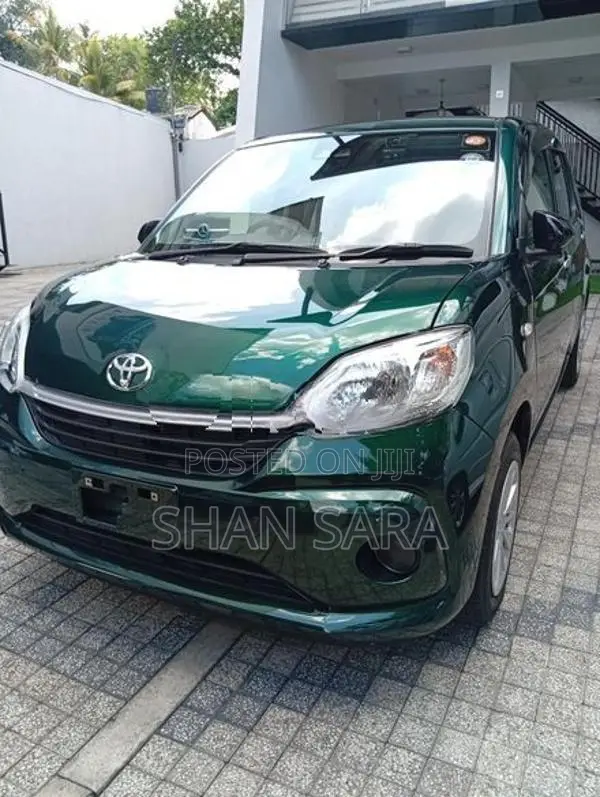 Toyota Passo X 2023
