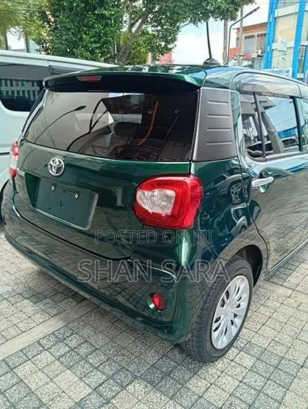 Toyota Passo X 2023
