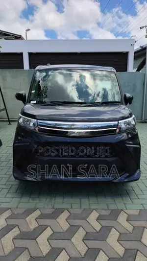 Toyota Roomy x 2024