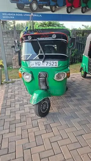 Bajaj RE 4 Strok 2011
