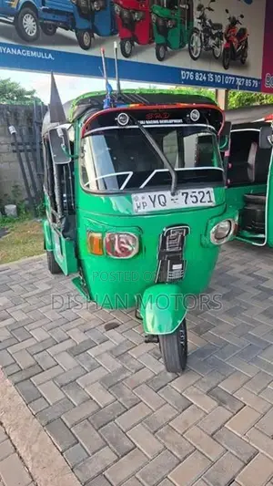 Bajaj RE 4 Strok 2011
