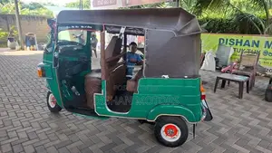 Bajaj RE 4 Strok 2010