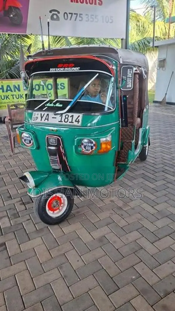 Bajaj RE 4 Strok 2010