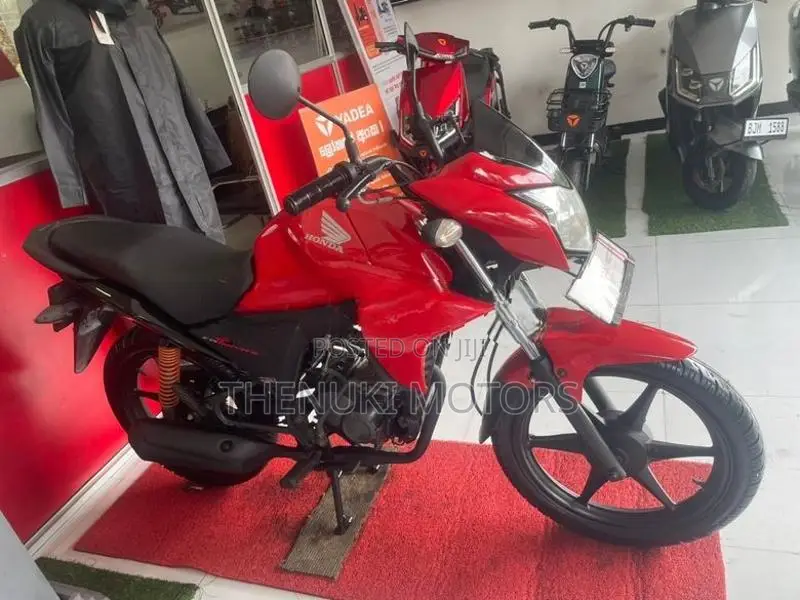 Honda Twister 2014