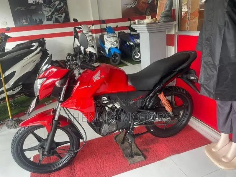 Honda Twister 2014