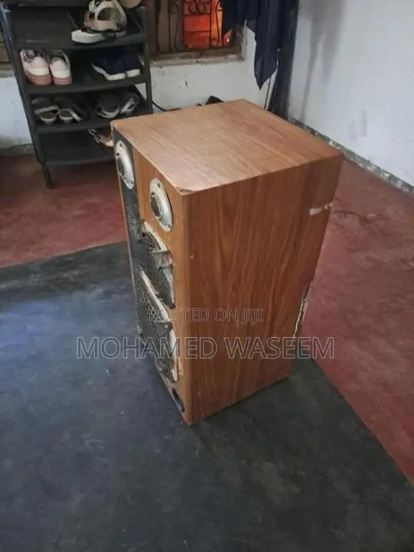 Speaker Set