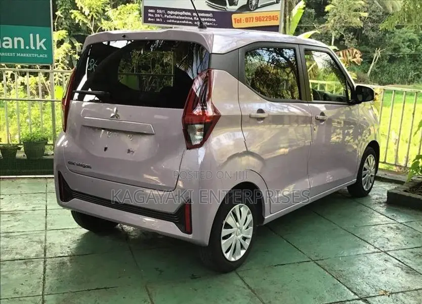 Mitsubishi eK Wagon G Push Start 2024