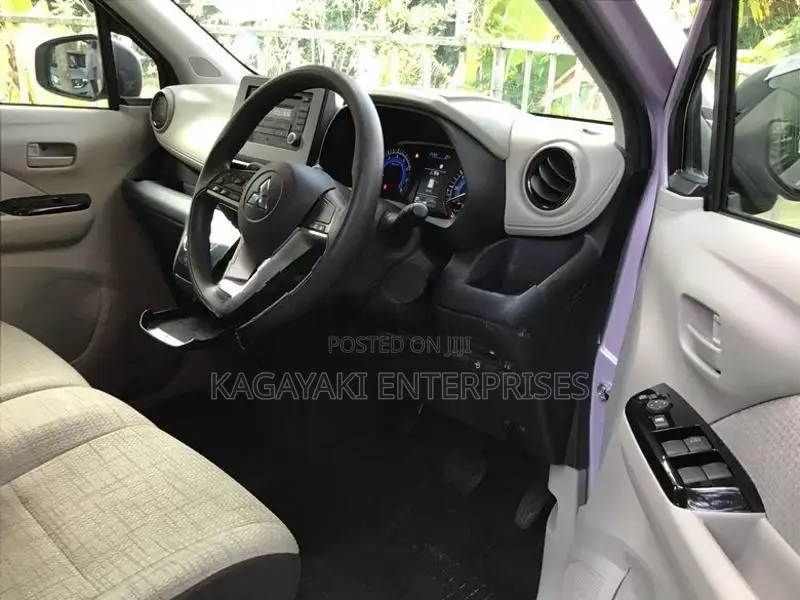 Mitsubishi eK Wagon G Push Start 2024